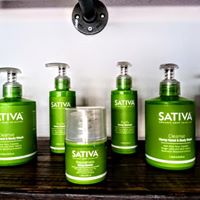 Hill Country Pharm Haus Website