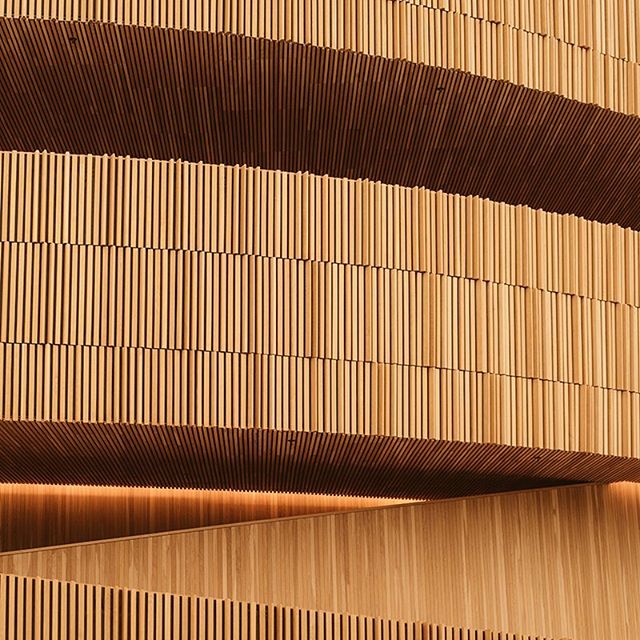 10e5 Solutions Website