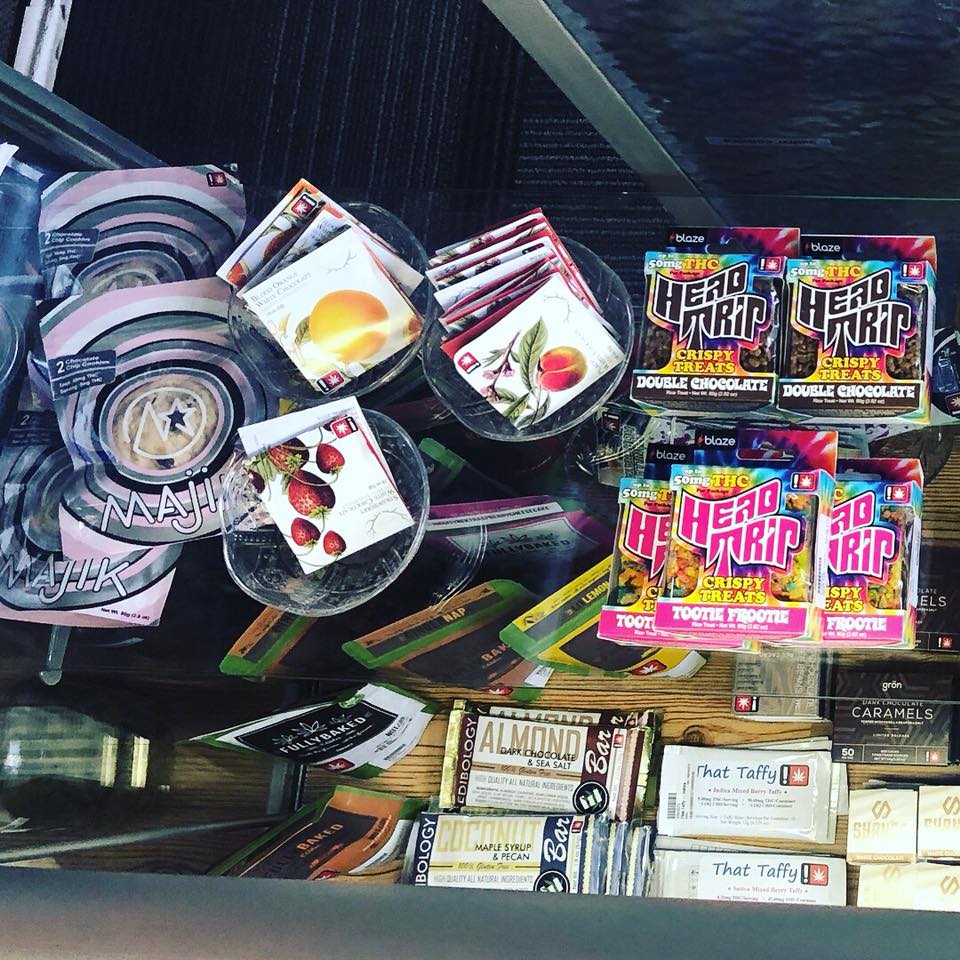 Deshe' Eugene Website