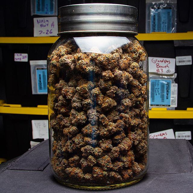 Shango Win Sivers "Airport" Website