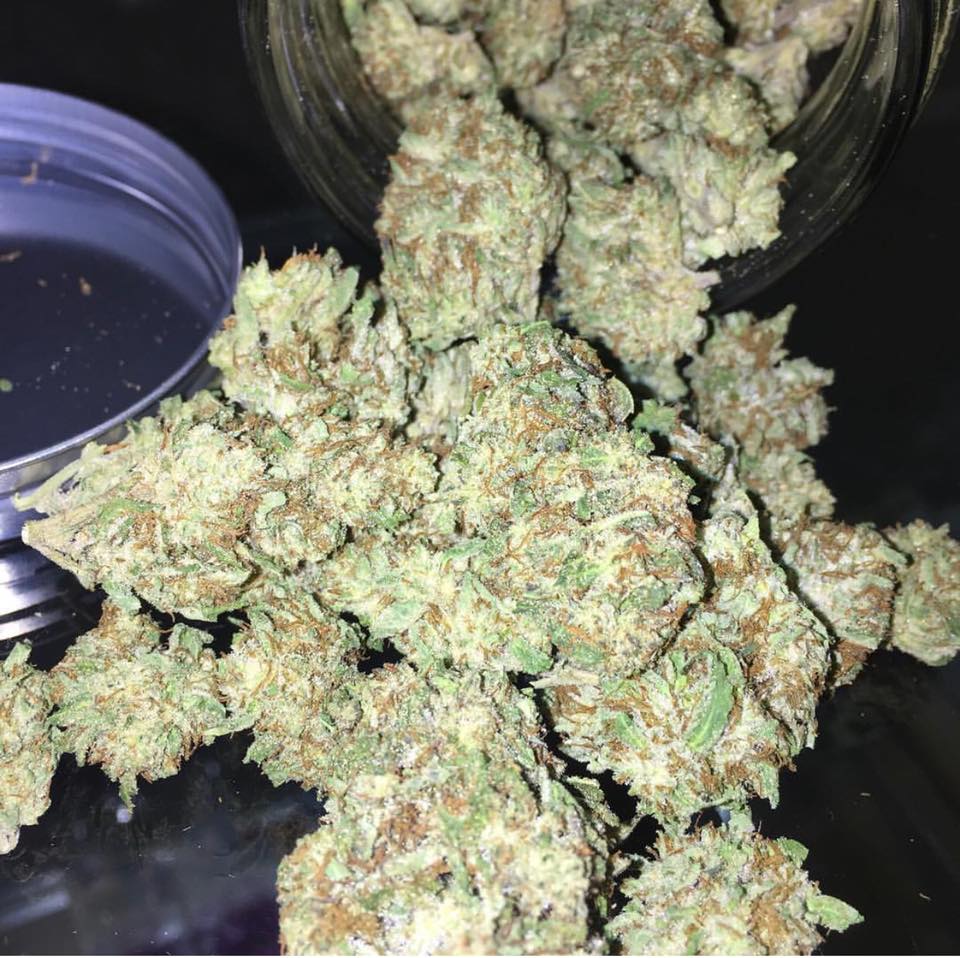 Deshe' Eugene Website