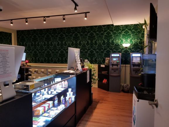 Wild West Emporium - Sandy Blvd Website