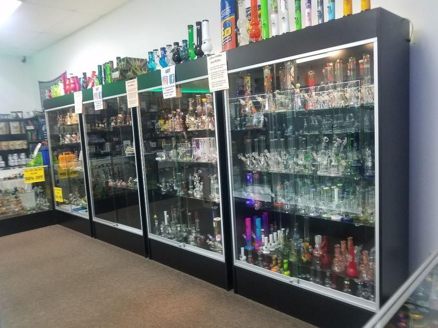 Flowland Counter-Culture Outlet (CBD Only) Website