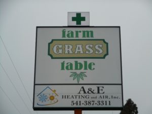 Farm Grass Table - Hood River Website