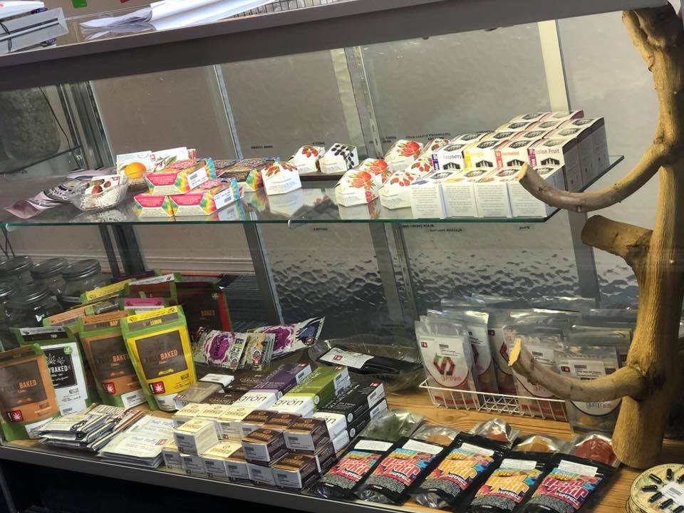 Deshe' Eugene Website