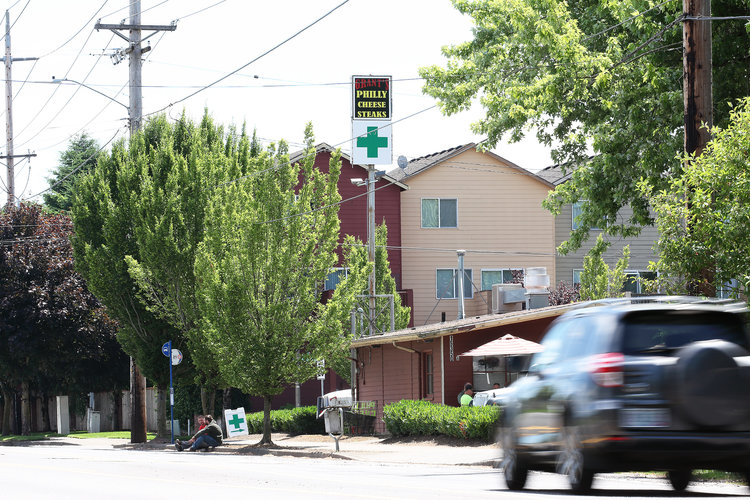 Wild West Emporium - Sandy Blvd Website