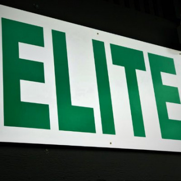 Elite - Lacey